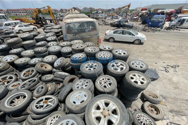 迪庆报废车辆的地址和电话，迪庆报废车的电话是多少